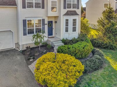 63 Stonebridge Dr