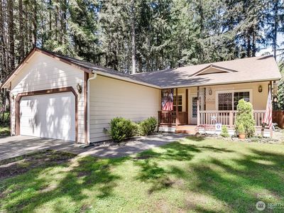 22418 Bluewater Drive SE