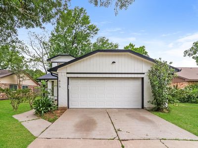615 Old Colony Dr