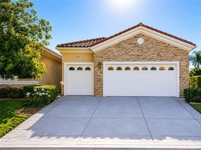 1709 Reyes Ln