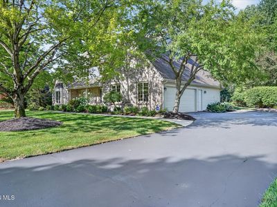 5237 Spring Creek Ln