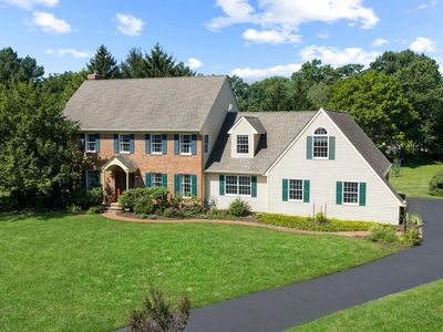 435 Bella Cir