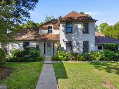 19 Highfield Ln