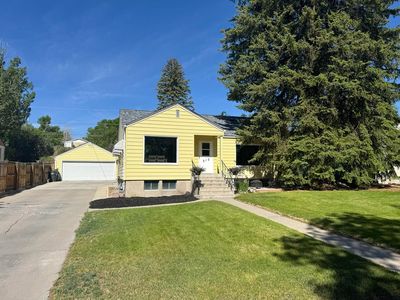312 N 2nd St W