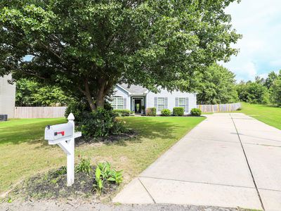 3061 Norham Gardens Ln