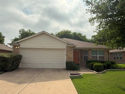 716 Riverhead Dr