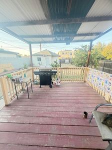 316 E 10th Street