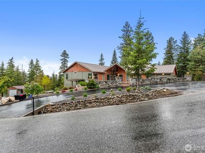 6753 Forest Ridge Drive