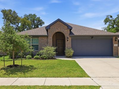544 Lucas Ln
