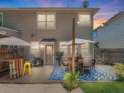 16142 Beachside Pl