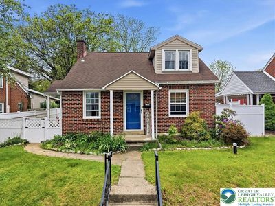 233 Constitution Blvd