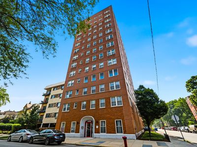 5400 S Harper Ave Unit 1403