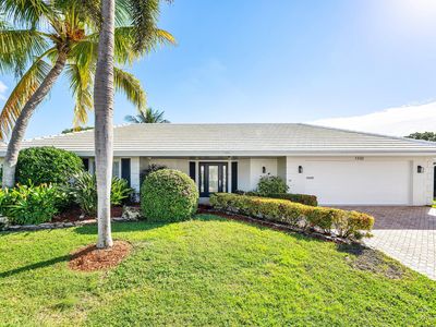 1332 SW Tamarind Way