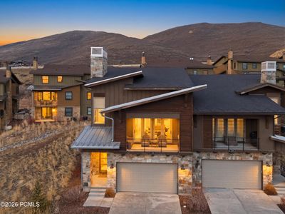 337 E Overlook Loop