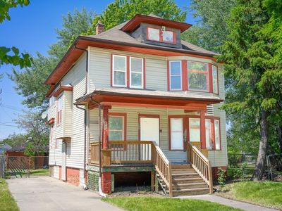 153 Beresford St
