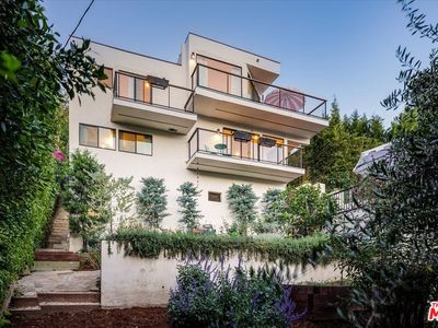 1495 N Occidental Blvd