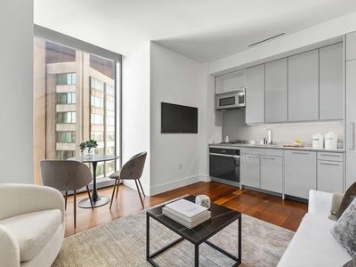 1 Dalton St Unit 2401