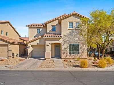 38 Summer Walk Ave