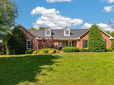 505 Lakeside Dr