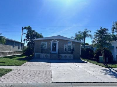 Property at 1105 Silver Lakes BLVD, Naples, FL