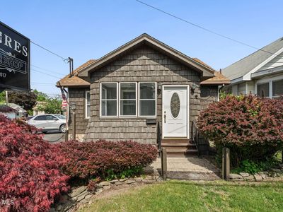 2639 Guilderland Avenue