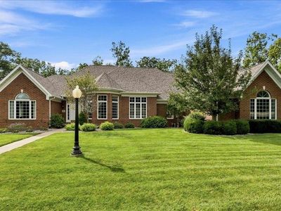 23 Roosevelt Dr