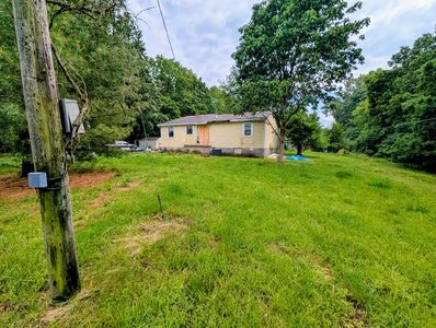 255/275 Lee Johnson Ln