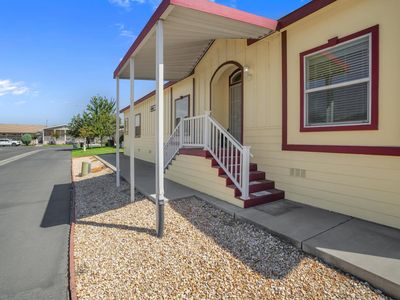 1302 Queen Way #29
