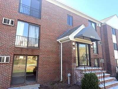 384 Great Rd APT B102
