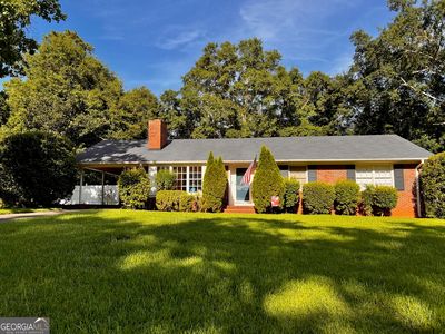 606 Brookwood Dr