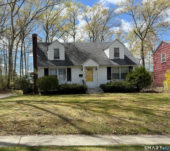 300 Mansfield Avenue