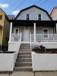 1021 8th Ave