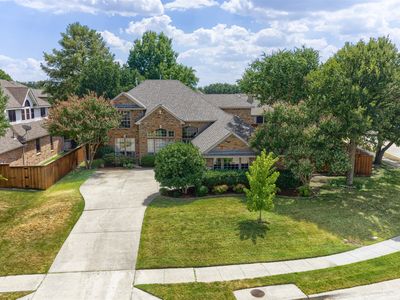 2809 Greenview Dr