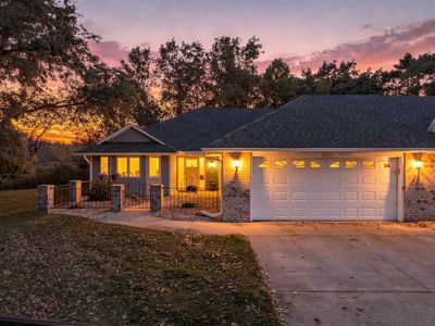 1053 Royal Ct