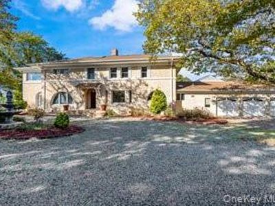 68 E Bayberry Road