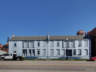 504 Broadway