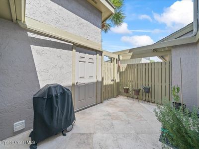 1412 Club Gardens Dr NE