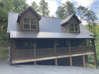 2809 Barefoot Pass Way