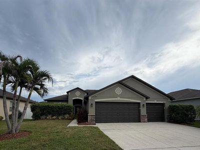 3748 ROUND TABLE COURT