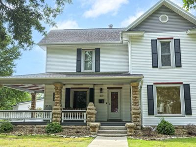 307 Main St