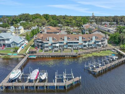 118 GOVERNOR Street #208