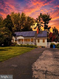 20 Lawndale Dr