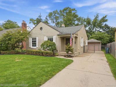2275 Dorchester Rd