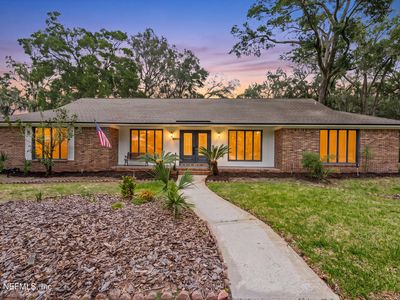 4375 MAYWOOD Drive