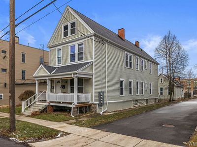 637 West Ave