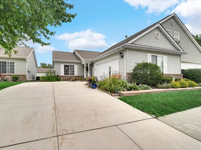 Property at 2902 Lakepointe Dr, Valparaiso, IN