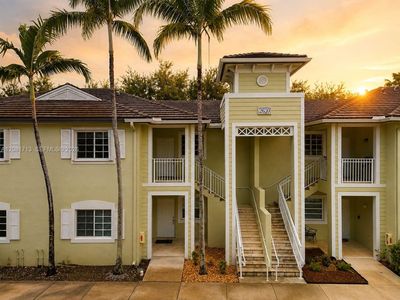 2630 NE 3rd Dr Unit 202