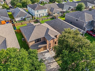 9302 Delmont Park Ln