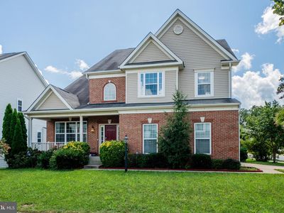 5240 Feathers Ct