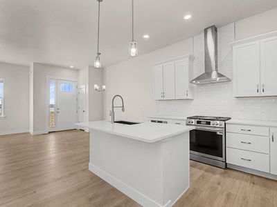 4216 Trapper Lake Dr